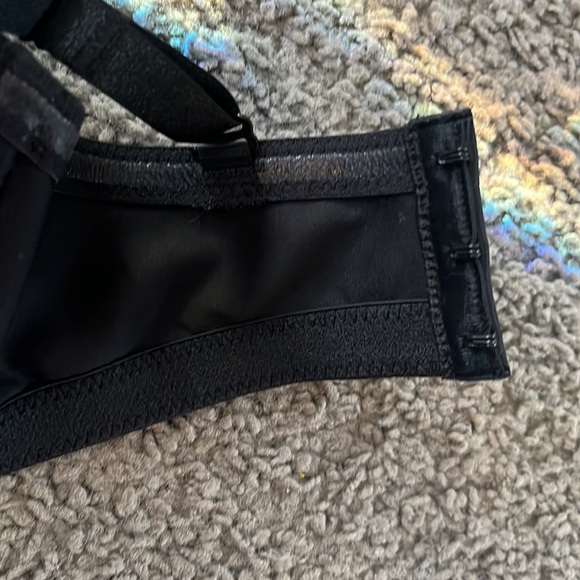 NWT Wacoal Black 34D Strapless Bra Wire Free Adjustable Straps Halter Regular - Picture 7 of 10